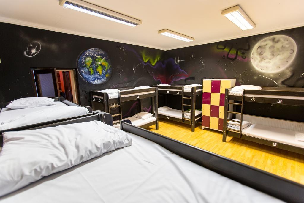The Monk'S Bunk Hostel Tallinn Room photo