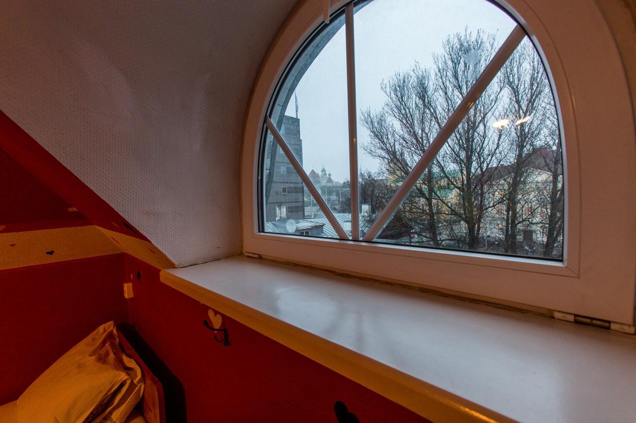 The Monk'S Bunk Hostel Tallinn Room photo